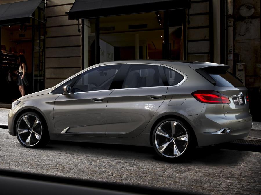  BMW Active Tourer Concept 2012 года  (фото 29 из 96)